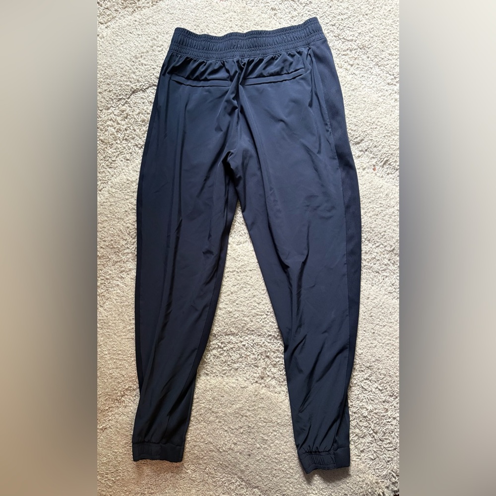 Athleta Brooklyn Jogger Size 4 Color Navy